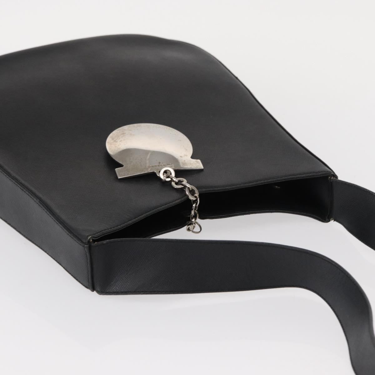 Salvatore Ferragamo Gancini Leather Black Leather Shoulder Bag Bag (Pre-Owned)