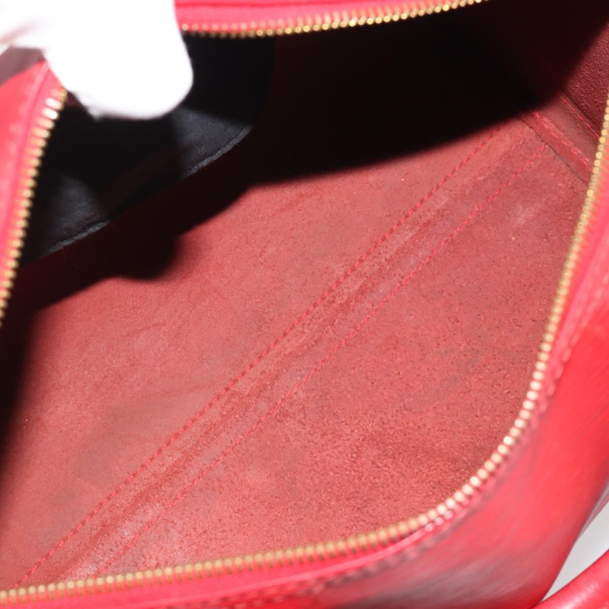 Louis Vuitton Speedy Epi Leather Red Leather Handbag (Pre-Owned)