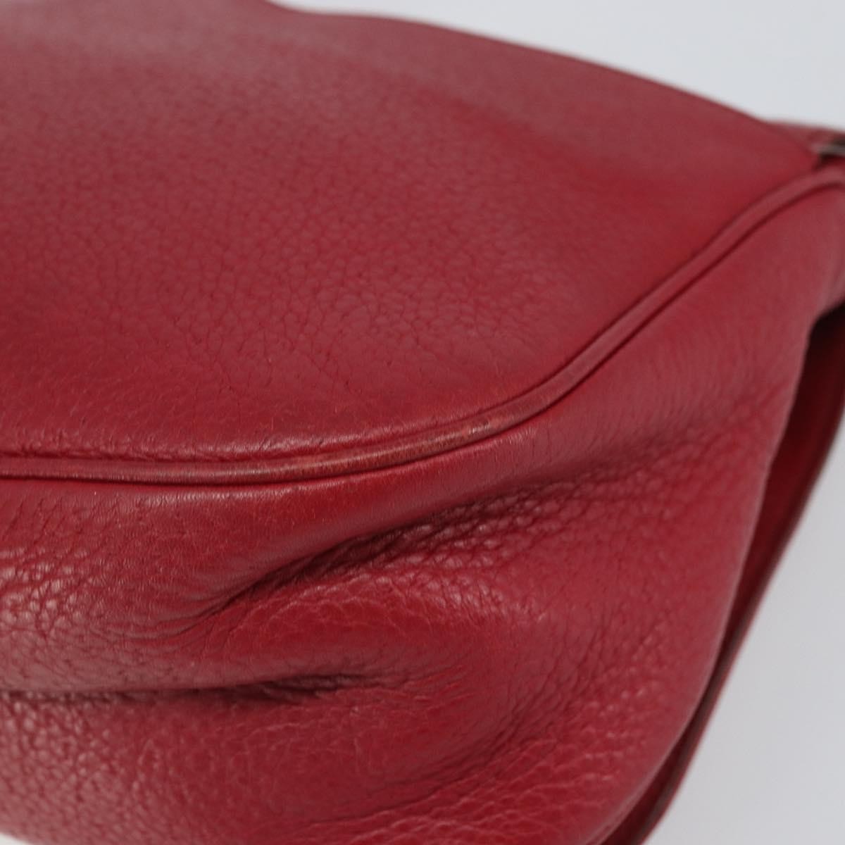 Salvatore Ferragamo Gancini Leather Red Leather Shoulder Bag Bag (Pre-Owned)