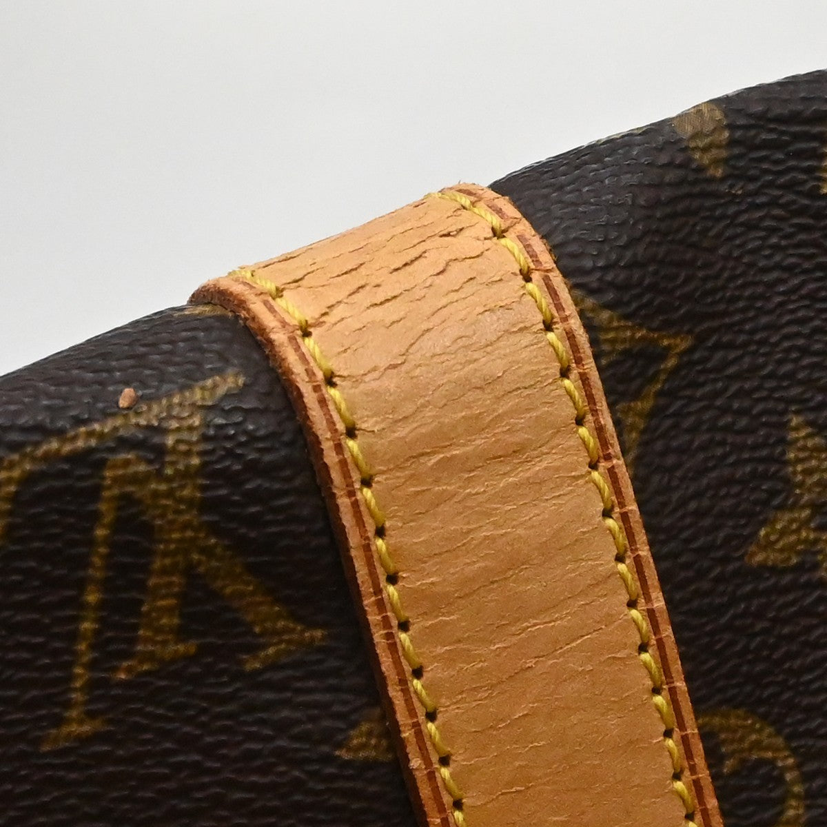 Louis Vuitton Keepall Monogram Canvas Brown Canvas Travel Bag Bag (Pre-Owned)