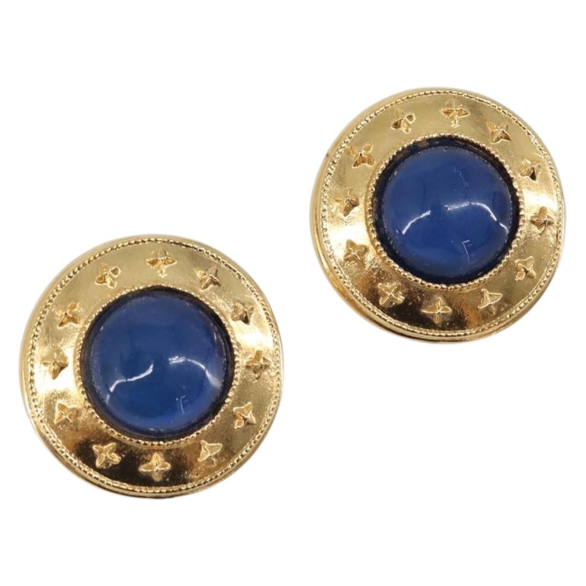 Chanel Vintage Cc Round Clip-On Metal With Gripoix Gold Metal Earrings Jewelry (Pre-Owned)