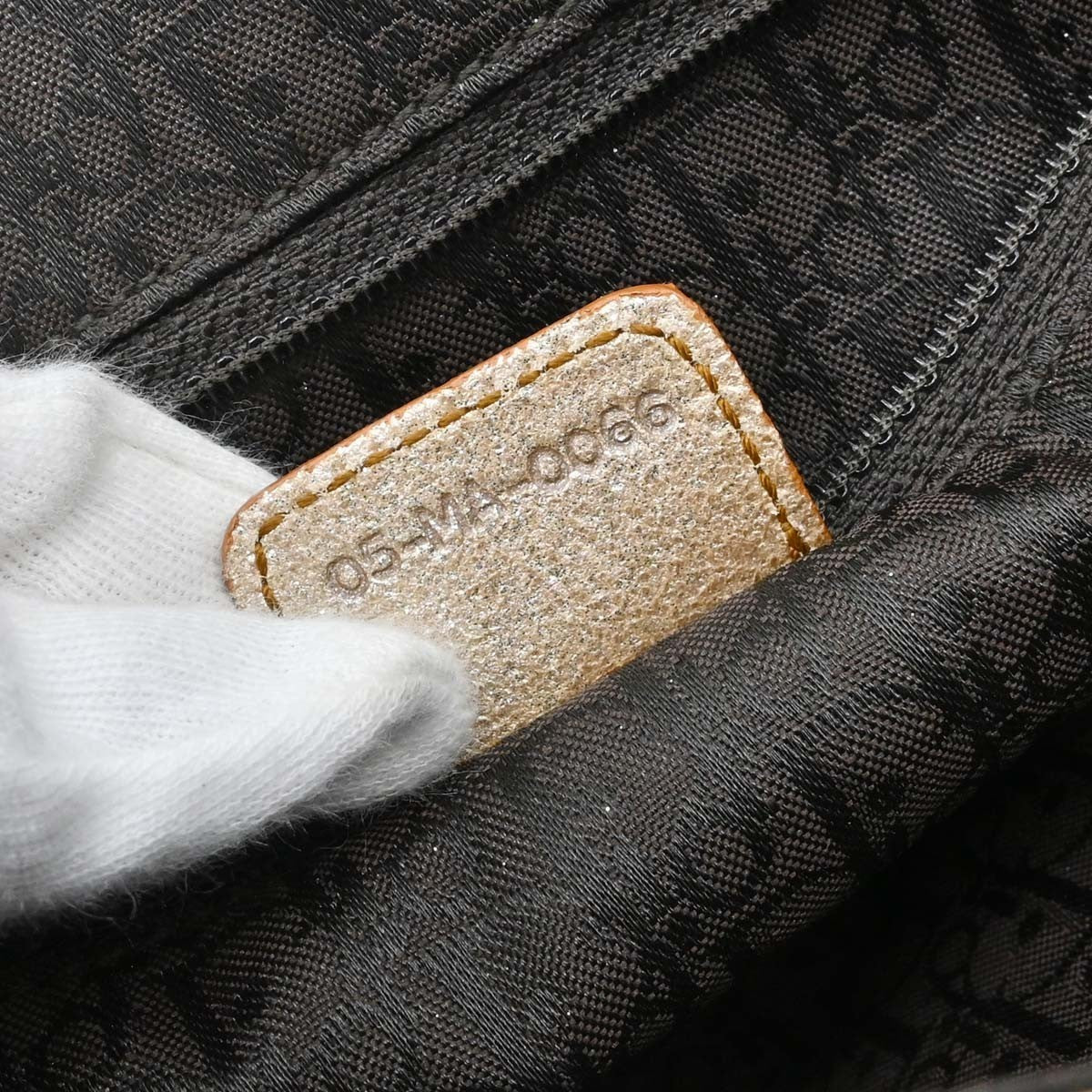 Christian Dior Vintage Gaucho Double Saddle Leather Gold Leather Handbag (Pre-Owned)