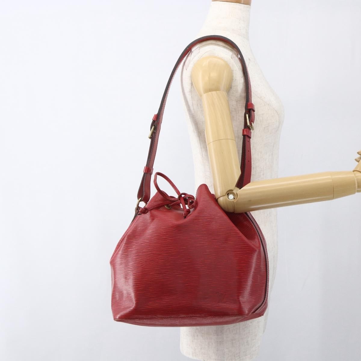 Louis Vuitton Petit Noe Epi Leather Red Leather Shoulder Bag Bag (Pre-Owned)