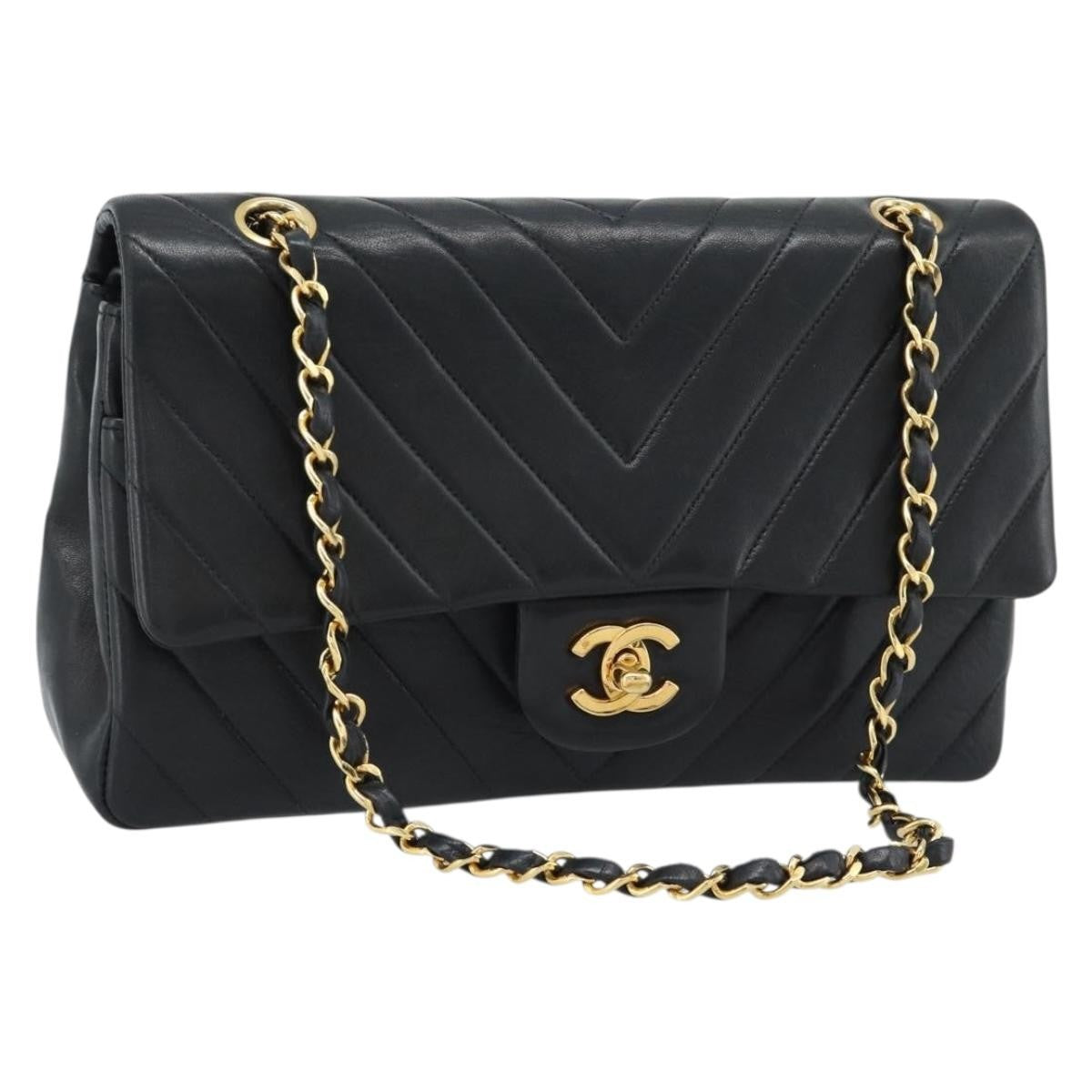 Chanel Timeless - Classic Double Flap Chevron Calfskin Black Calfskin Shoulder Bag Bag (Pre-Owned)