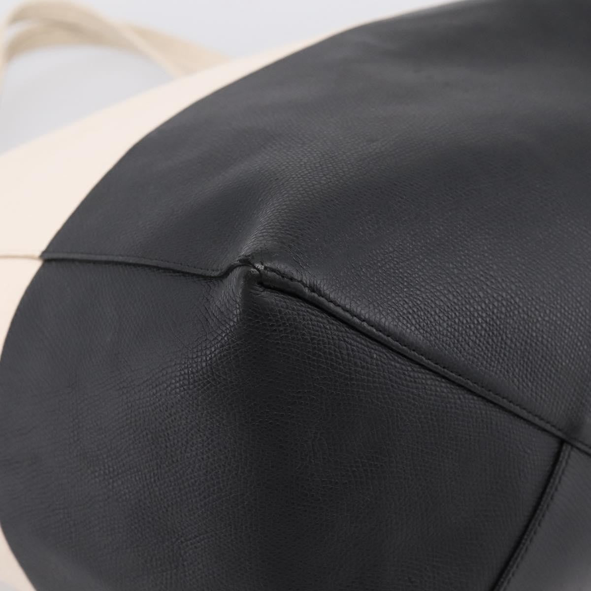 Celine Cabas Leather White Leather Tote Bag Bag (Pre-Owned)