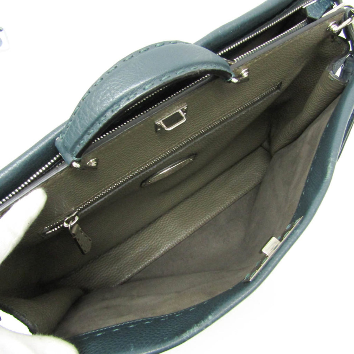 Fendi Monster Selleria Peekaboo Leather Green Leather Handbag (Pre-Owned)