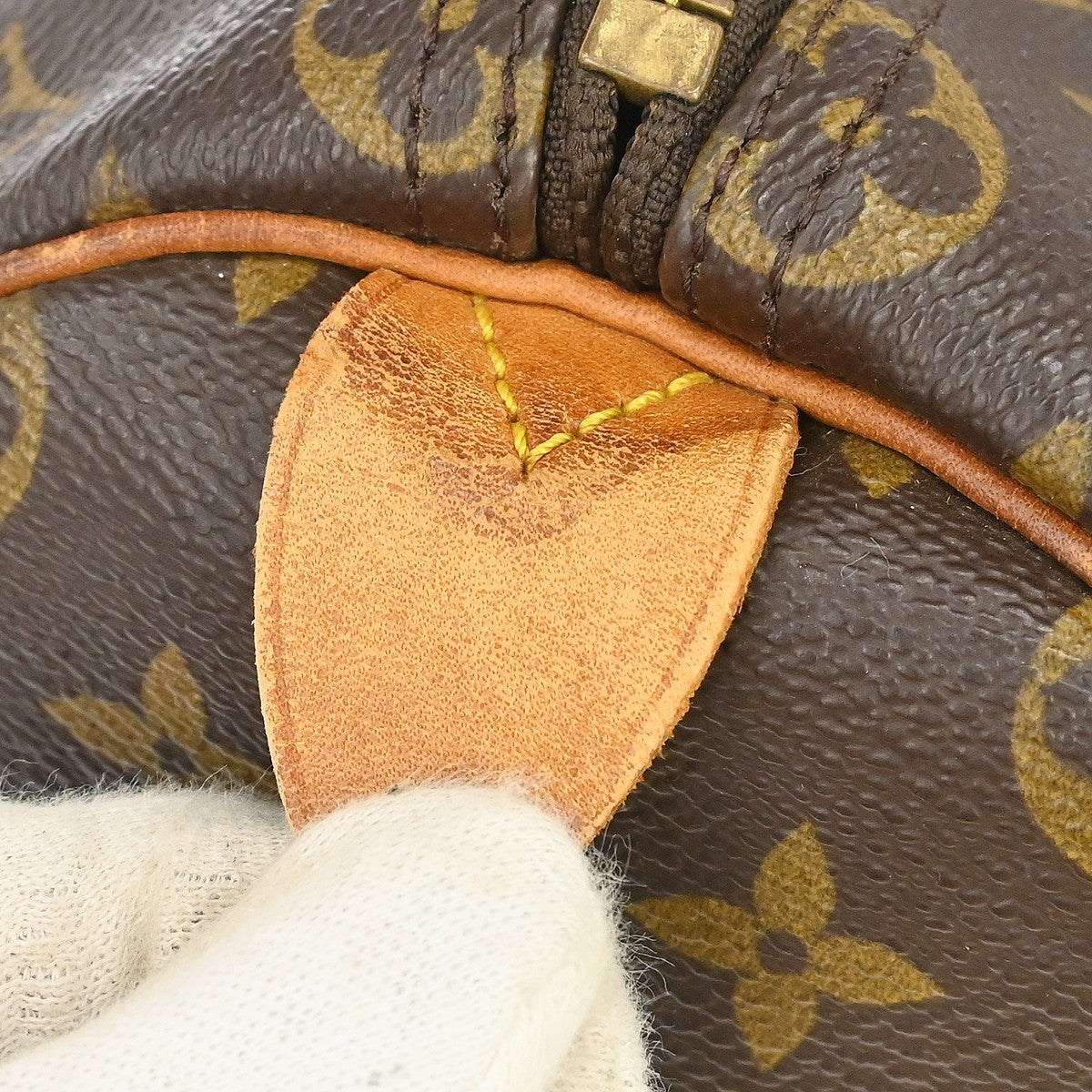 Louis Vuitton Keepall Monogram Canvas Brown Canvas Travel Bag Bag (Pre-Owned)