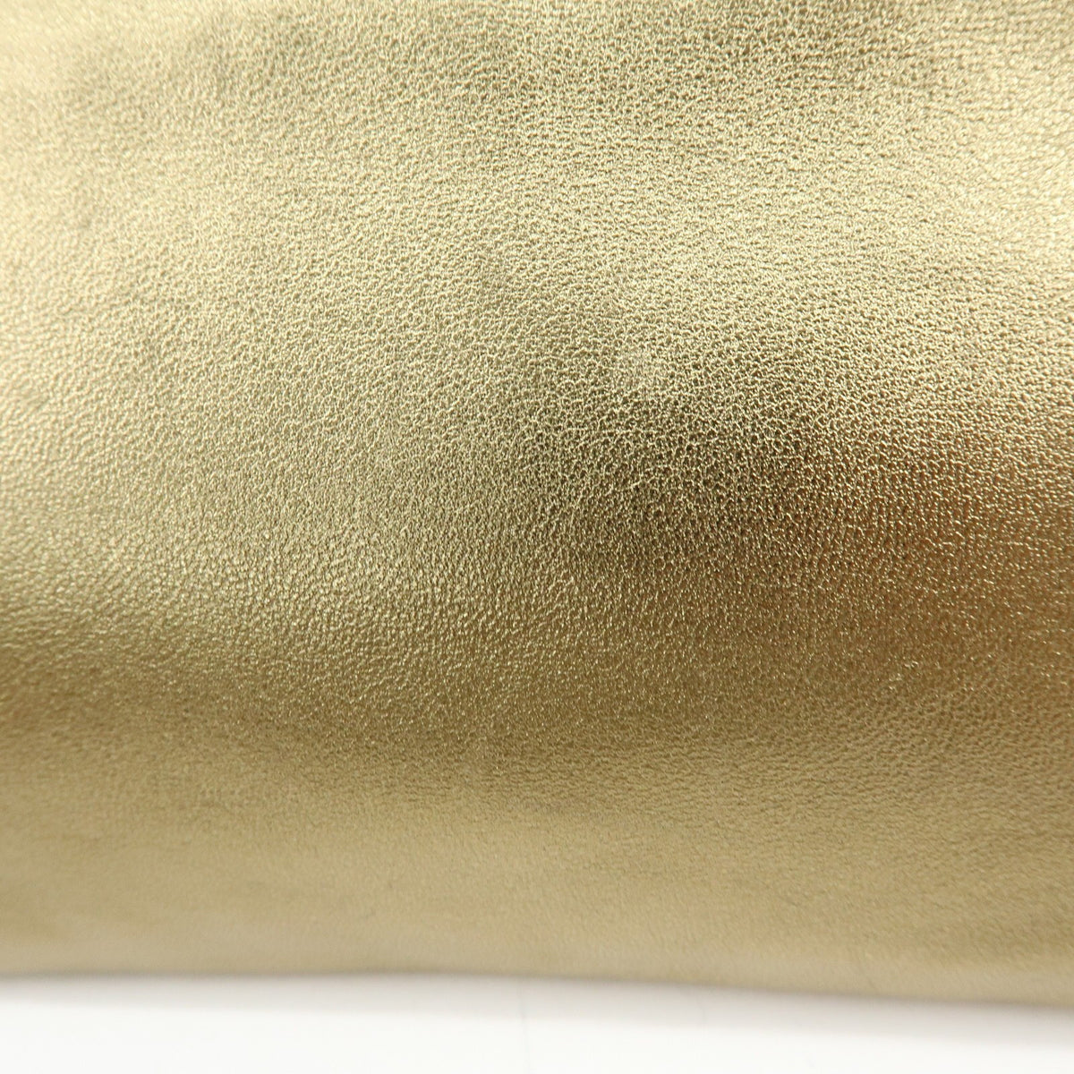 Salvatore Ferragamo Gancini Leather Gold Leather Crossbody Bag Bag (Pre-Owned)