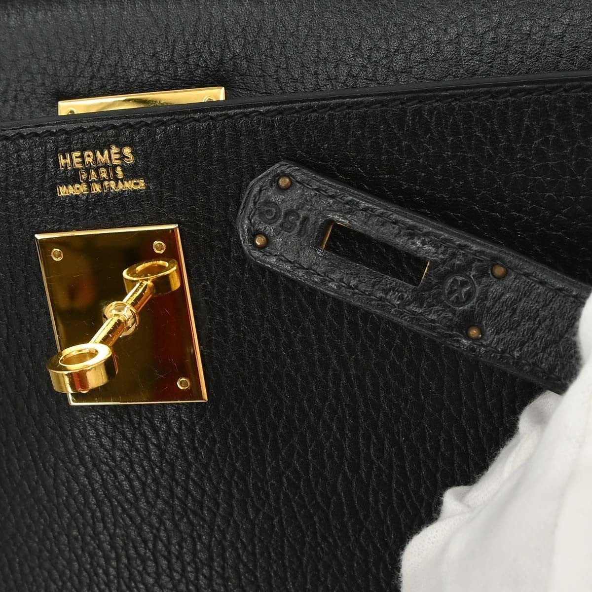 Hermes Kelly Black Ardennes With Gold Hardware Black Leather Handbag (Pre-Owned)