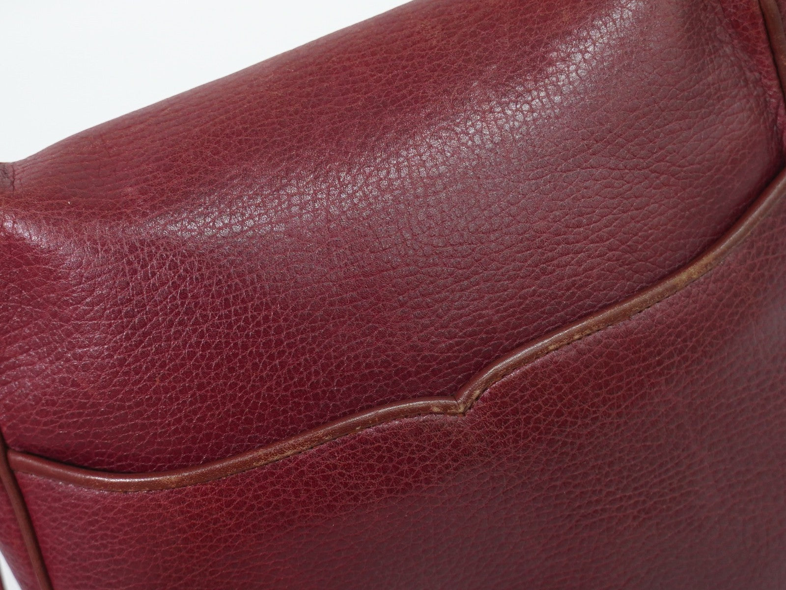 Cartier Vintage Must De Cartier Leather Burgundy Leather Shoulder Bag Bag (Pre-Owned)