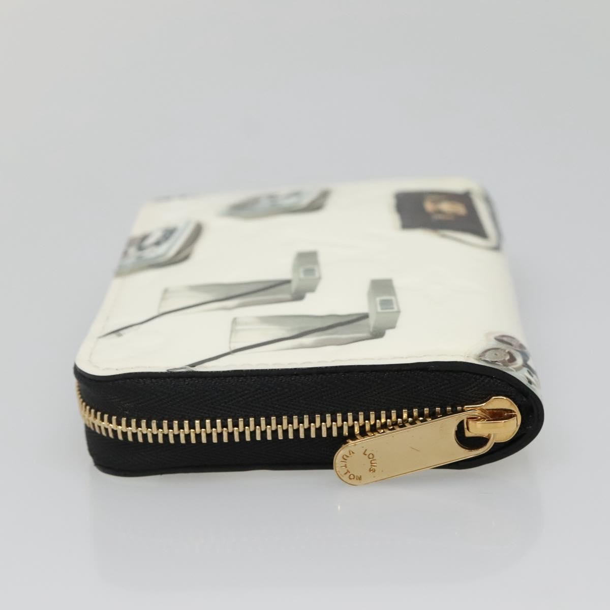 Louis Vuitton Nicolas Ghesquière Zippy Patent Monogram White Patent_Leather Wallets Accessory (Pre-Owned)