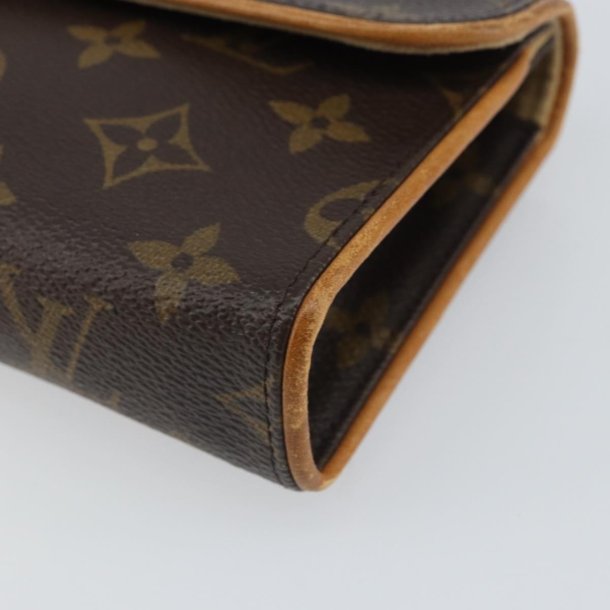 Louis Vuitton Florentine Waist Monogram Canvas Brown Canvas Clutche & Pouche Bag (Pre-Owned)