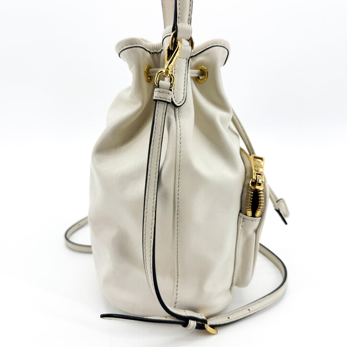 Prada Duet Drawstring Bucket Leather White Leather Handbag (Pre-Owned)