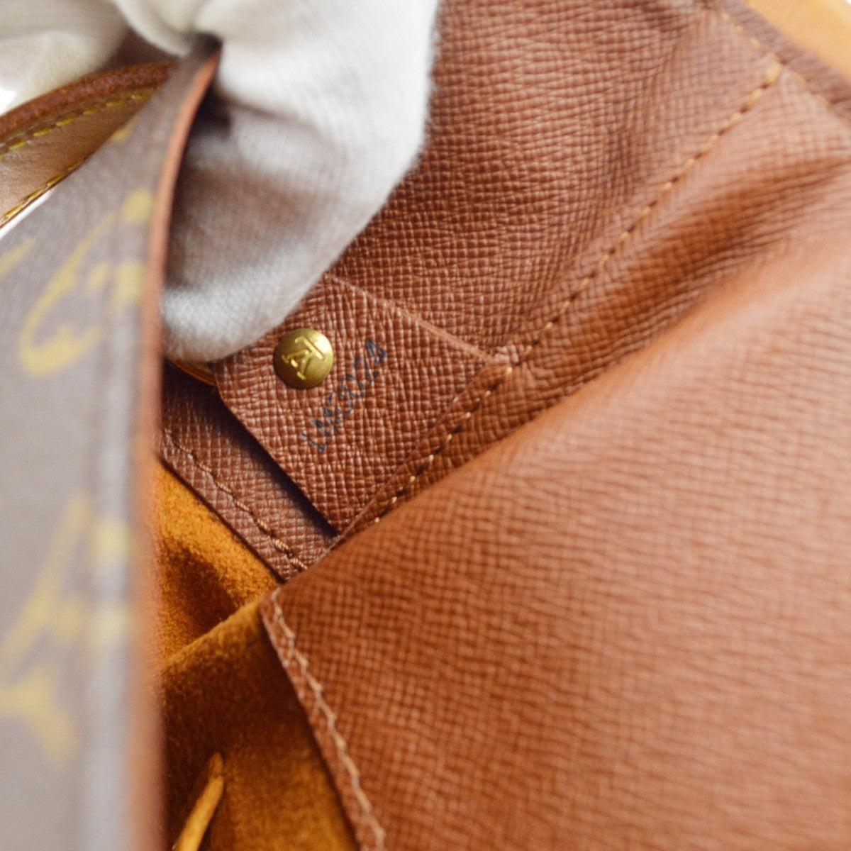 Louis Vuitton Musette Monogram Canvas Brown Canvas Shoulder Bag Bag (Pre-Owned)