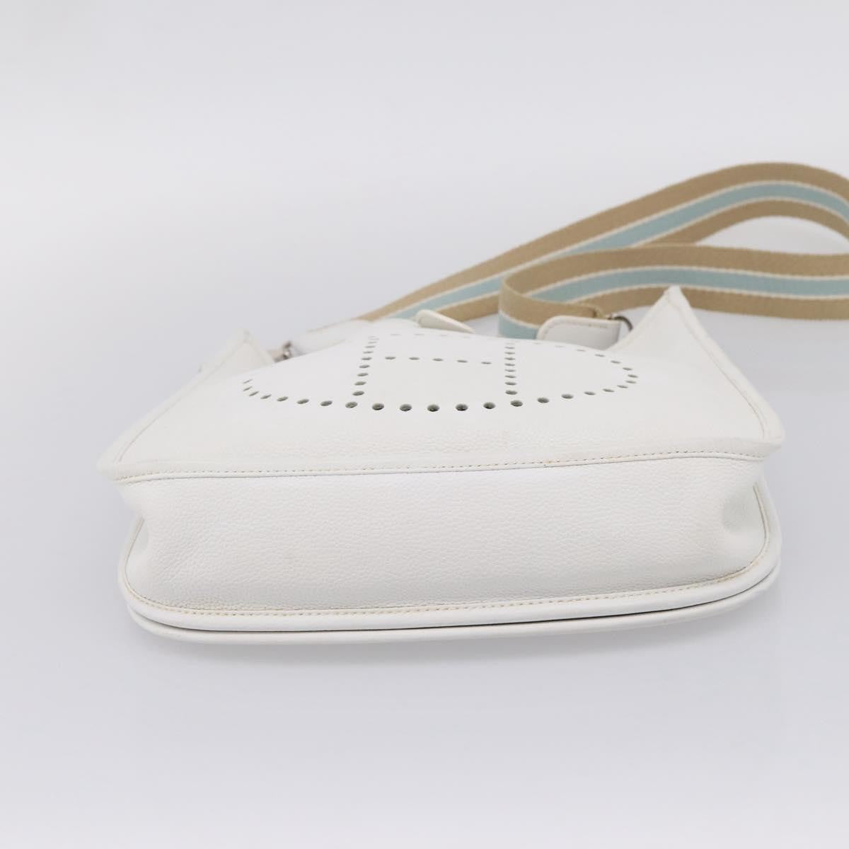 Hermes Evelyne Bag Gen I Togo White Leather Handbag (Pre-Owned)