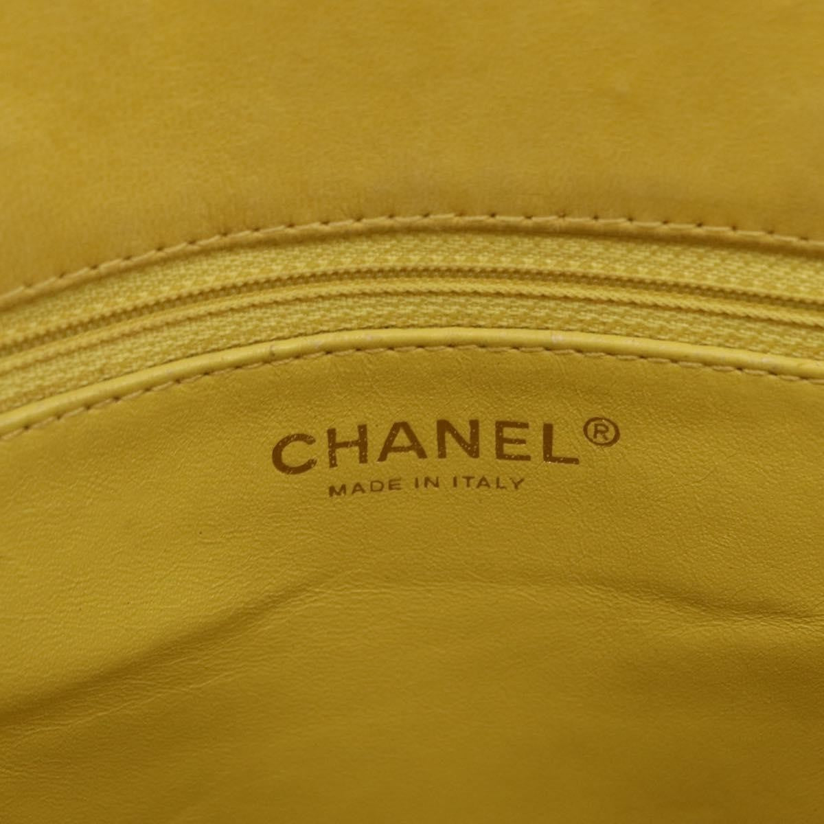 Chanel Chocolate Bar Cc Quilted Patent Yellow Patent_Leather Tote Bag Bag (Pre-Owned)