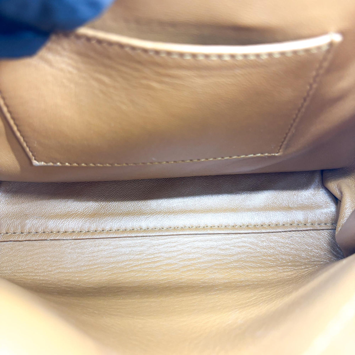 Fendi Peekaboo Whipstitch Leather Brown Leather Handbag (Pre-Owned)