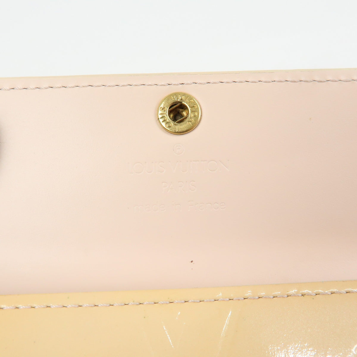 Louis Vuitton Ludlow Vernis Beige Patent_Leather Wallets Accessory (Pre-Owned)