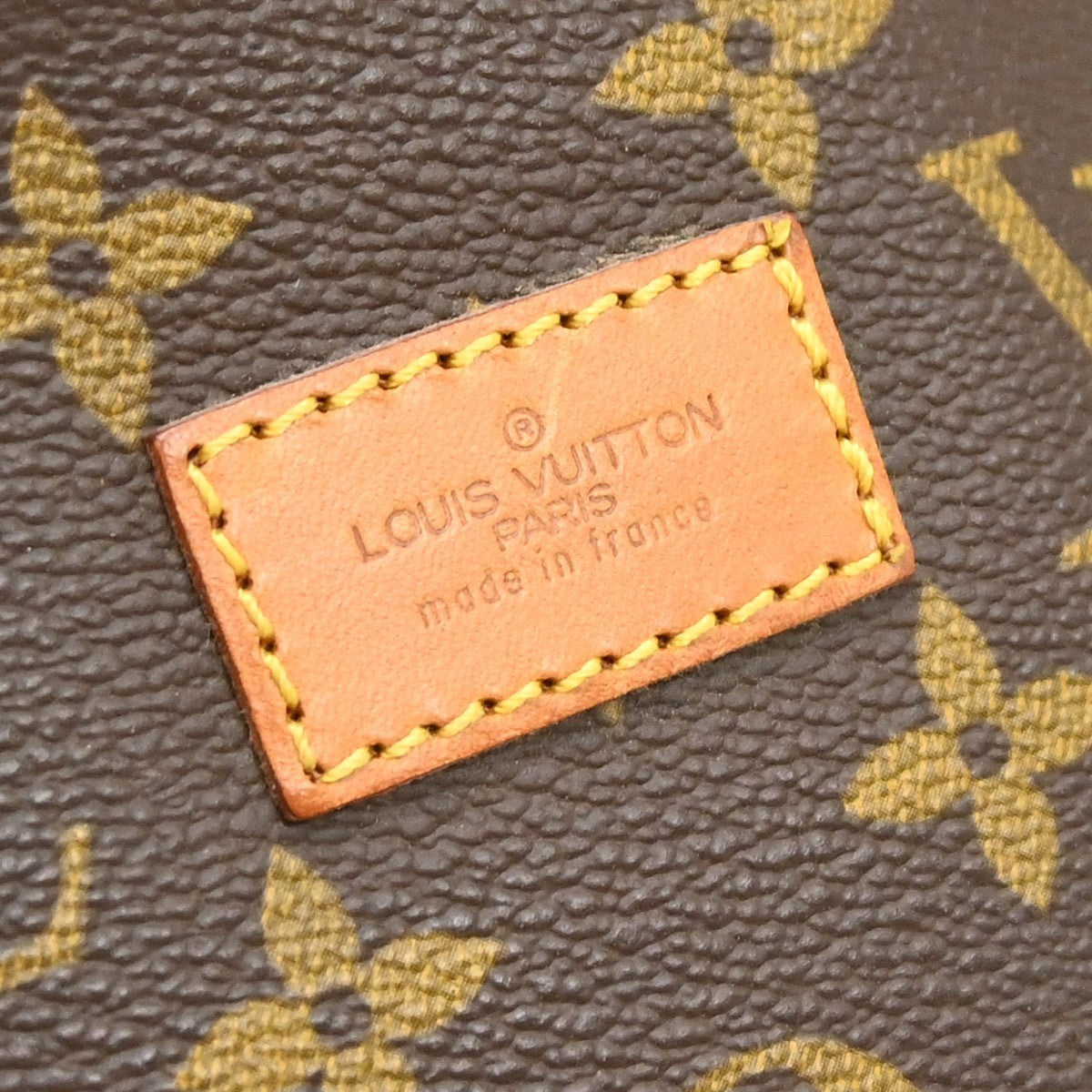 Louis Vuitton Saumur Monogram Canvas Brown Canvas Shoulder Bag Bag (Pre-Owned)