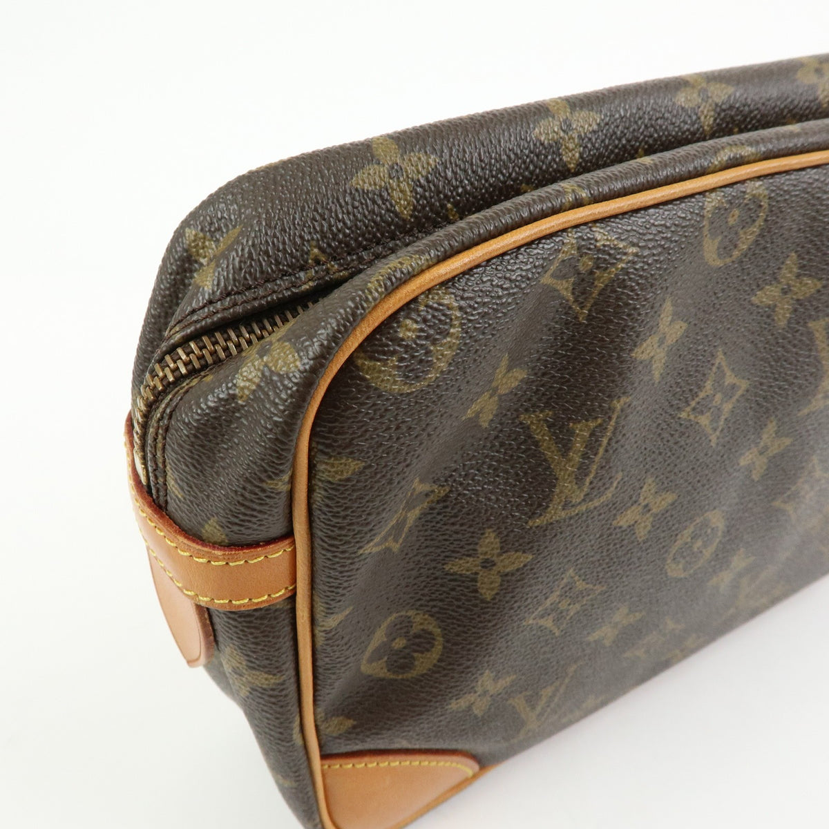 Louis Vuitton Compiegne Cosmetic Monogram Canvas Brown Canvas Toiletry Case Accessory (Pre-Owned)