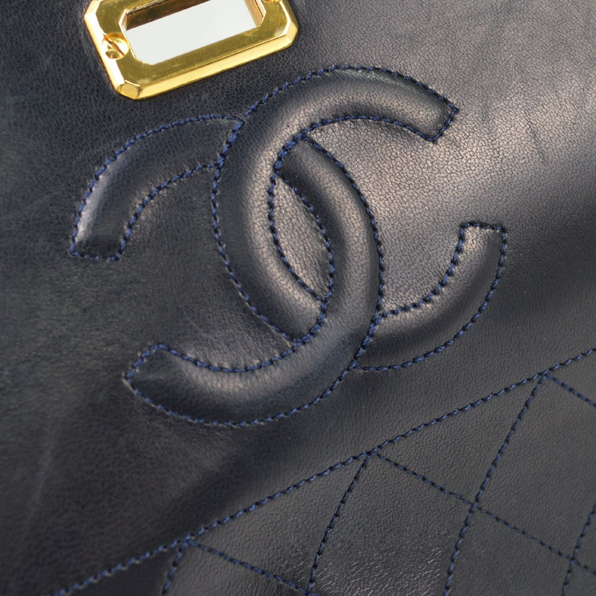 Chanel Vintage Trapezoid Cc Flap Leather Navy Leather Handbag (Pre-Owned)