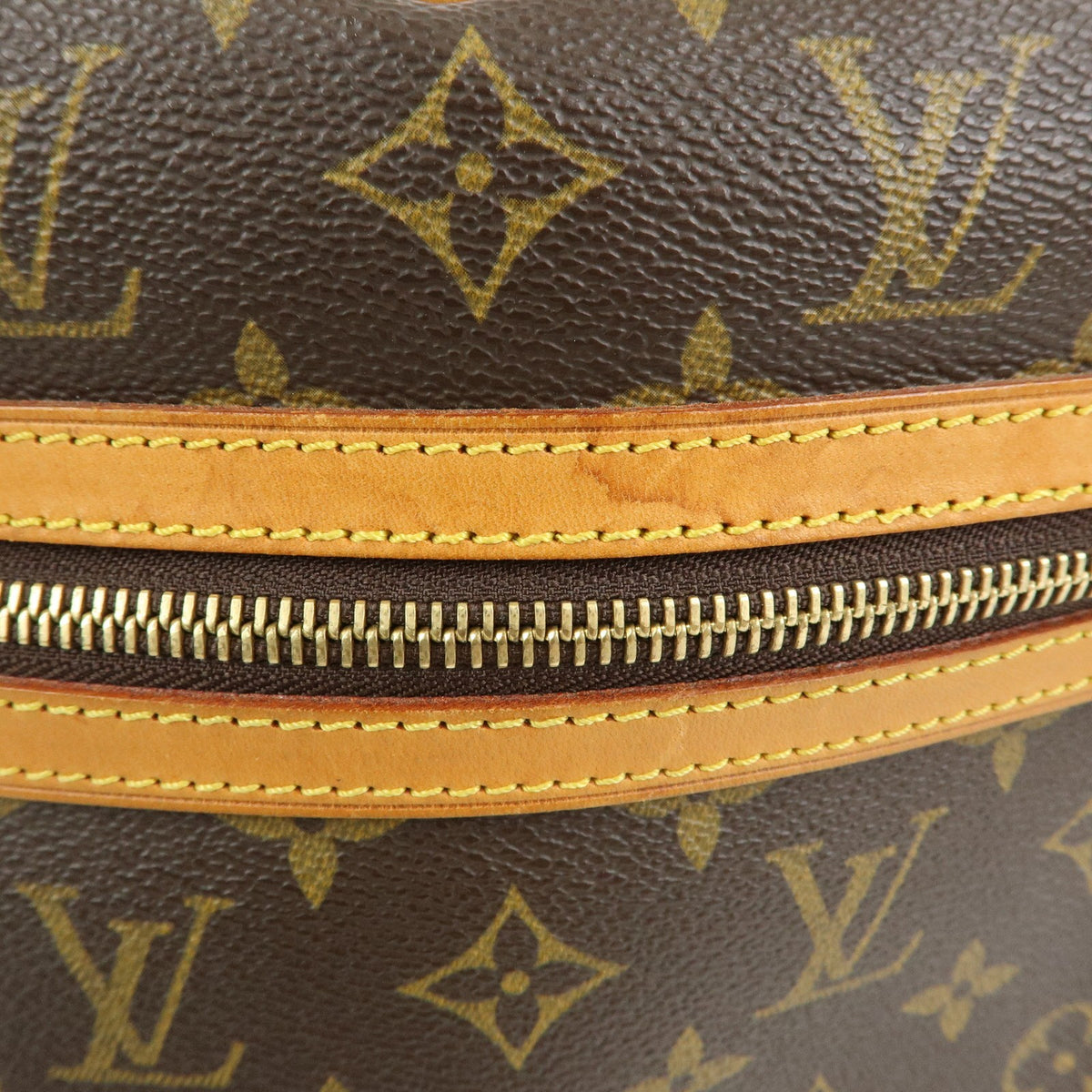 Louis Vuitton Cite Monogram Canvas Brown Canvas Handbag (Pre-Owned)