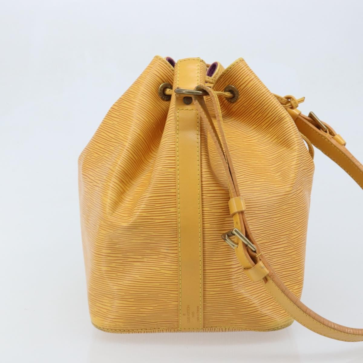 Louis Vuitton Petit Noe Epi Leather Yellow Leather Shoulder Bag Bag (Pre-Owned)