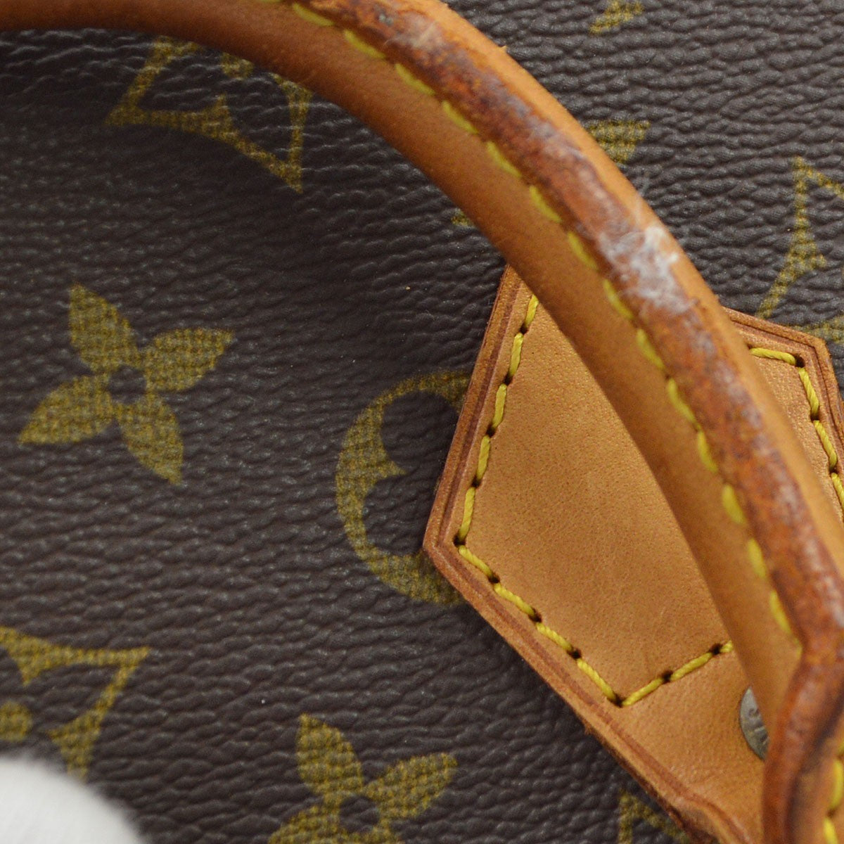 Louis Vuitton Alma Monogram Canvas Brown Canvas Handbag (Pre-Owned)