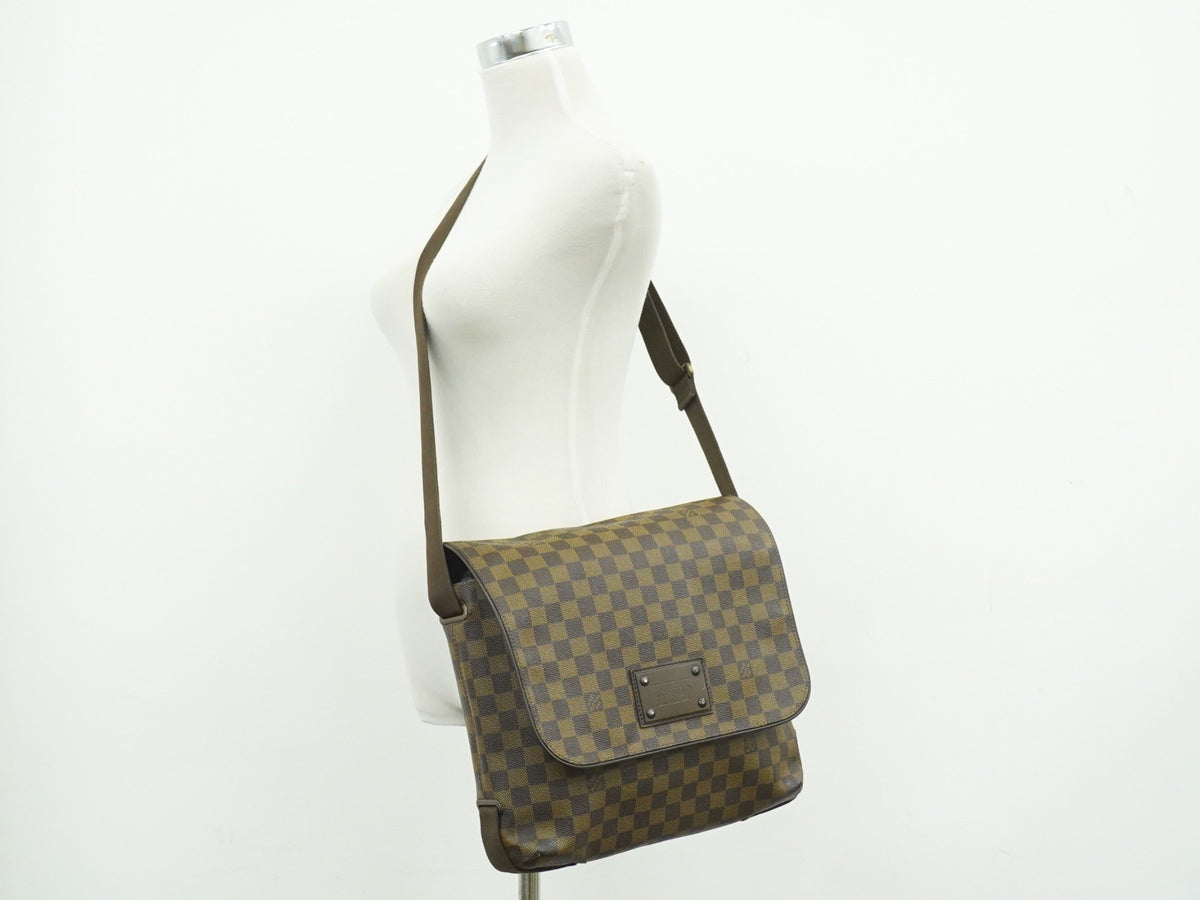 Louis Vuitton Brooklyn Damier Ebene Brown Canvas Shoulder Bag Bag (Pre-Owned)