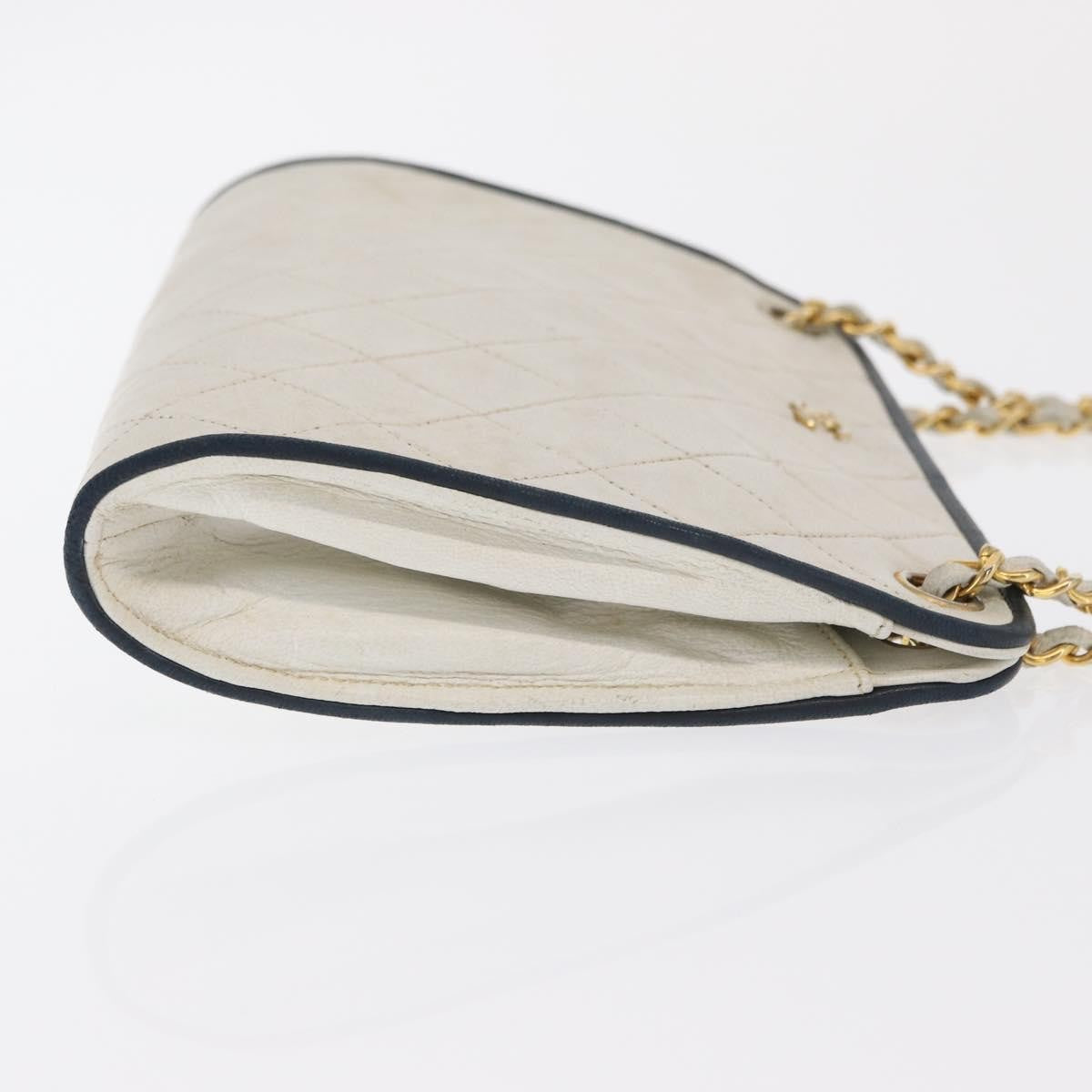 Chanel Chain Leather White Leather Shoulder Bag Bag (Pre-Owned)