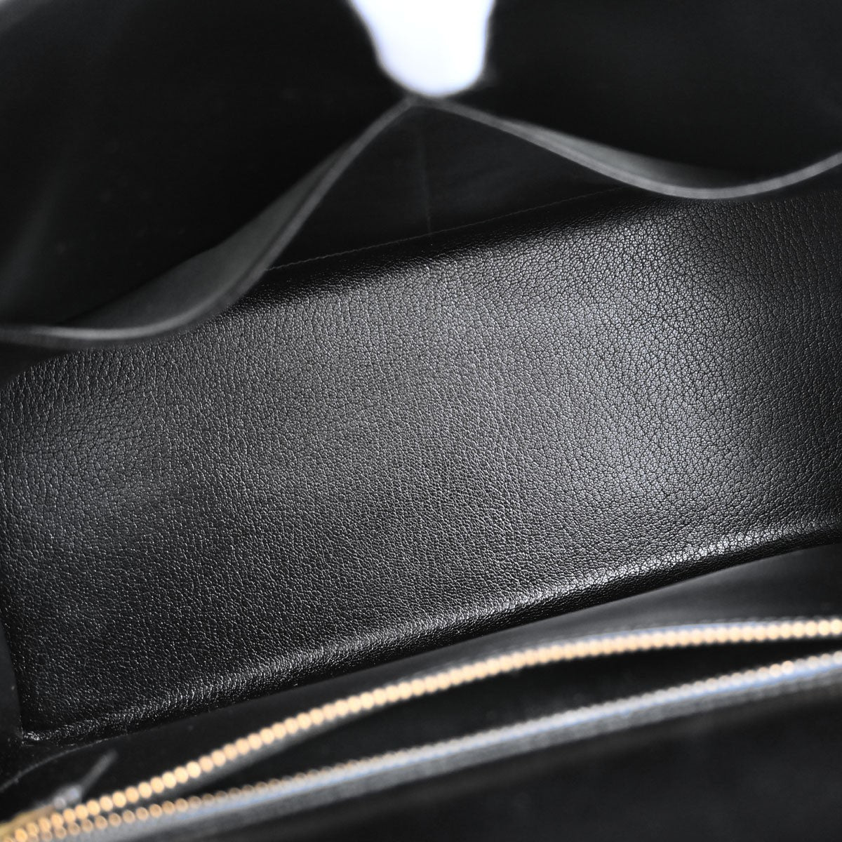 Hermes Kelly Black Box Calf With Gold Hardware Black Calfskin Handbag (Pre-Owned)