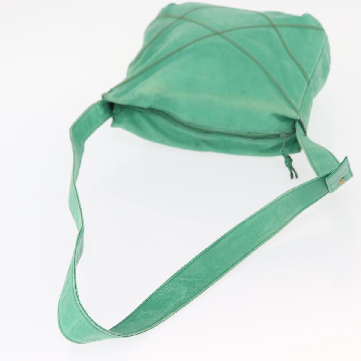 Loewe Vintage Leather Green Leather Shoulder Bag Bag (Pre-Owned)