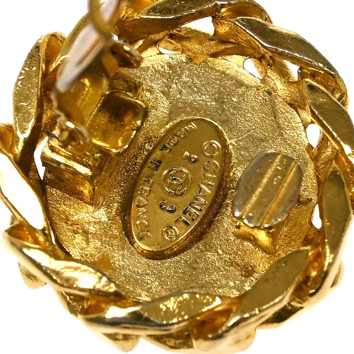 Chanel Vintage Cc Round Clip-On Metal With Crystals Gold Gold_Plated Earrings Jewelry (Pre-Owned)