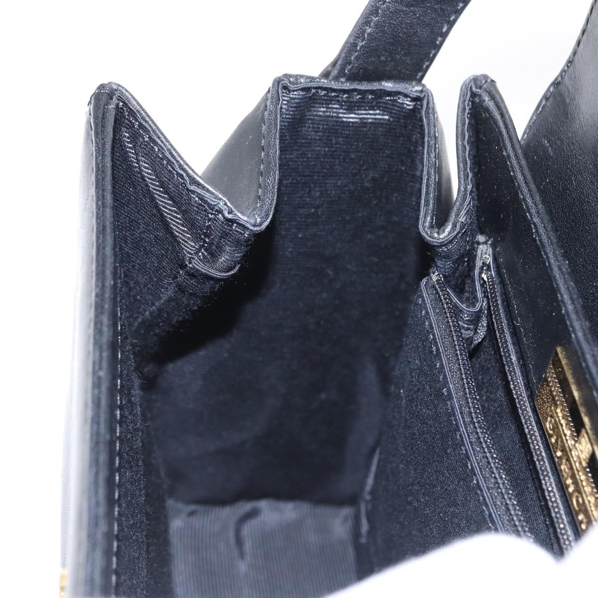 Givenchy Vintage 4G Leather Black Leather Handbag (Pre-Owned)