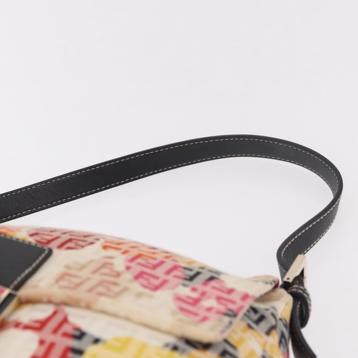 Fendi Mamma Baguette Zucca Jacquard Velvet Multicolour Canvas Shoulder Bag Bag (Pre-Owned)