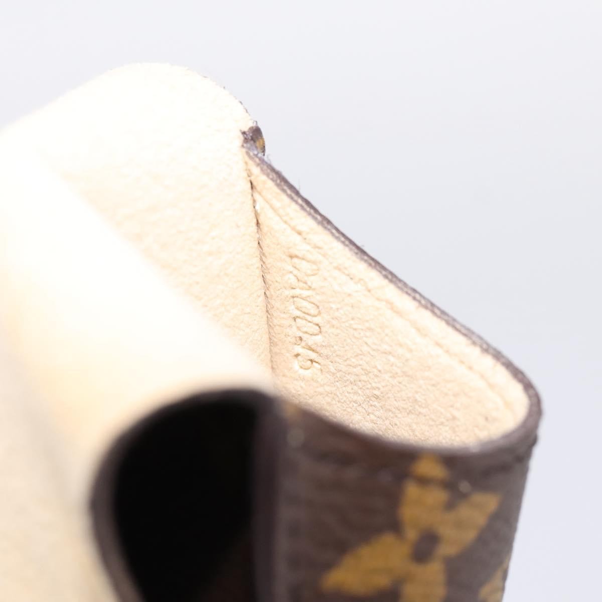 Louis Vuitton Etui À Stylo Canvas Brown Canvas Clutche & Pouche Bag (Pre-Owned)