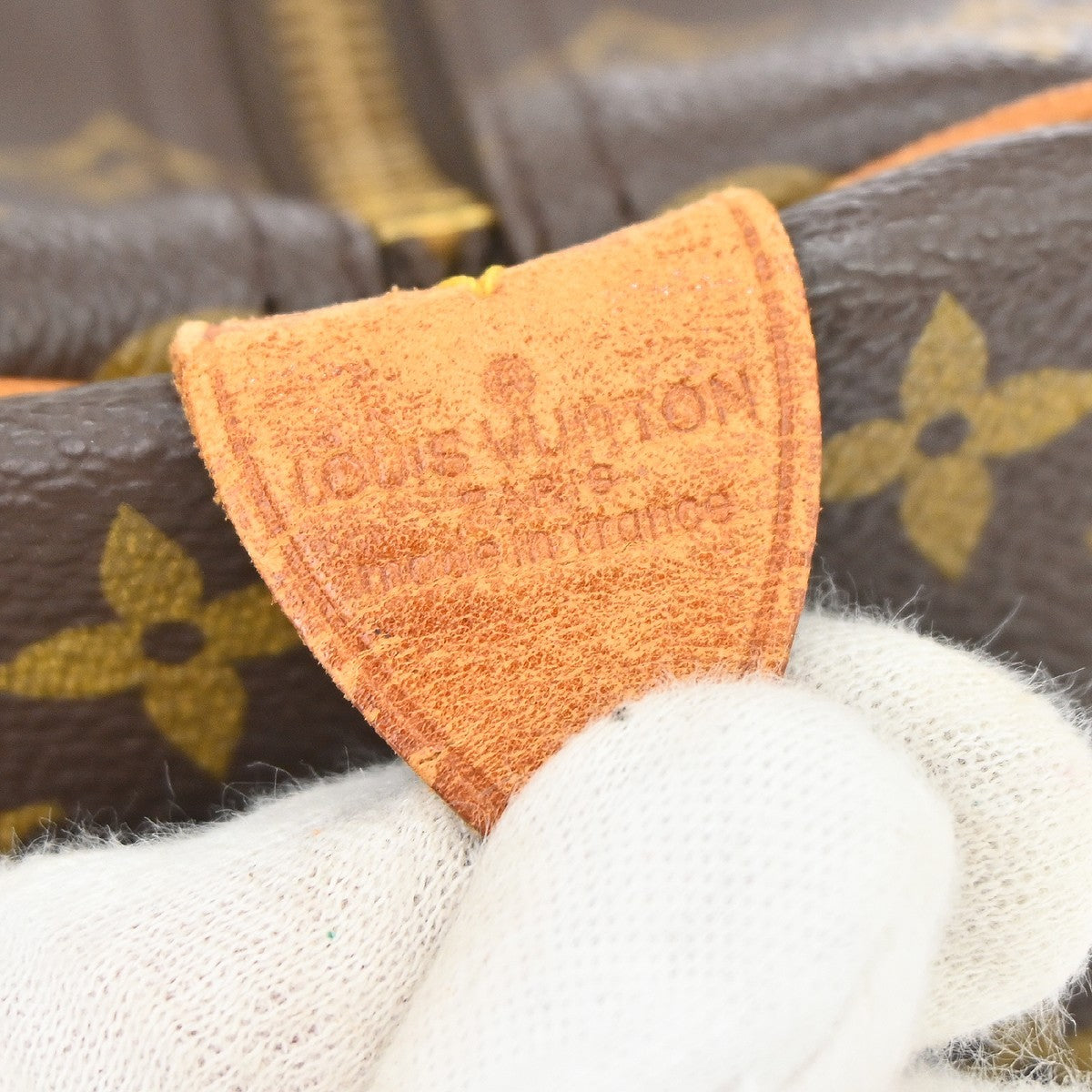 Louis Vuitton Keepall Monogram Canvas Brown Canvas Travel Bag Bag (Pre-Owned)