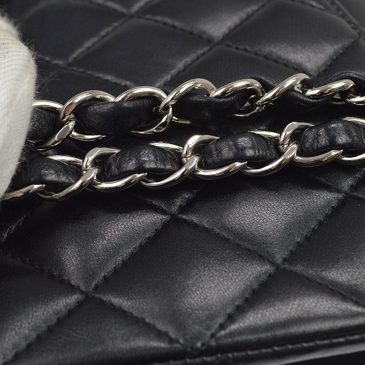 Chanel Classic Timeless Double Flap Quilted Lambskin Black Leather Handbag (Pre-Owned)