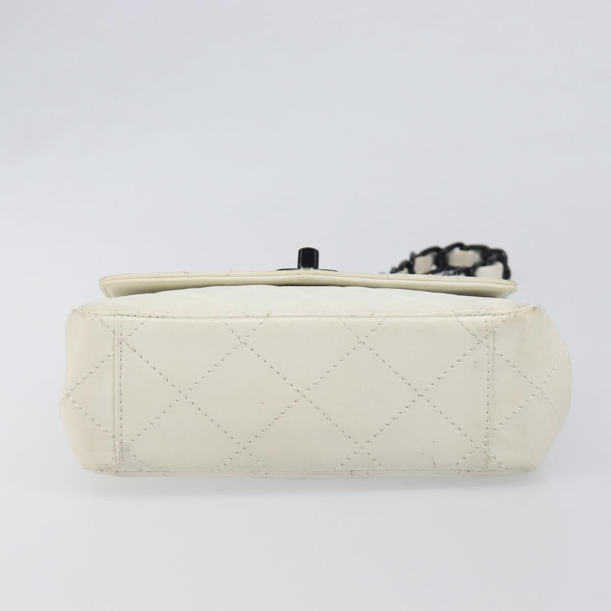 Chanel Vintage Envelope Flap Quilted Lambskin White Leather Shoulder Bag Bag (Pre-Owned)
