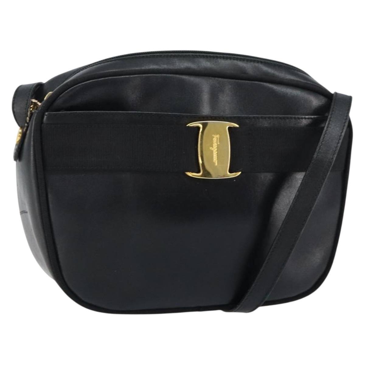 Salvatore Ferragamo Vala Leather Black Leather Shoulder Bag Bag (Pre-Owned)