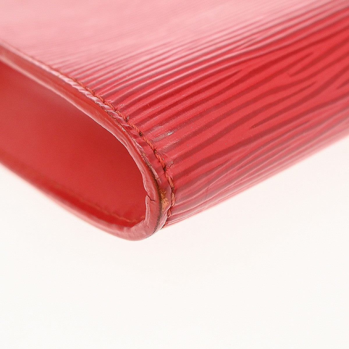 Louis Vuitton Pochette Accessoires Epi Leather Red Leather Clutche & Pouche Bag (Pre-Owned)