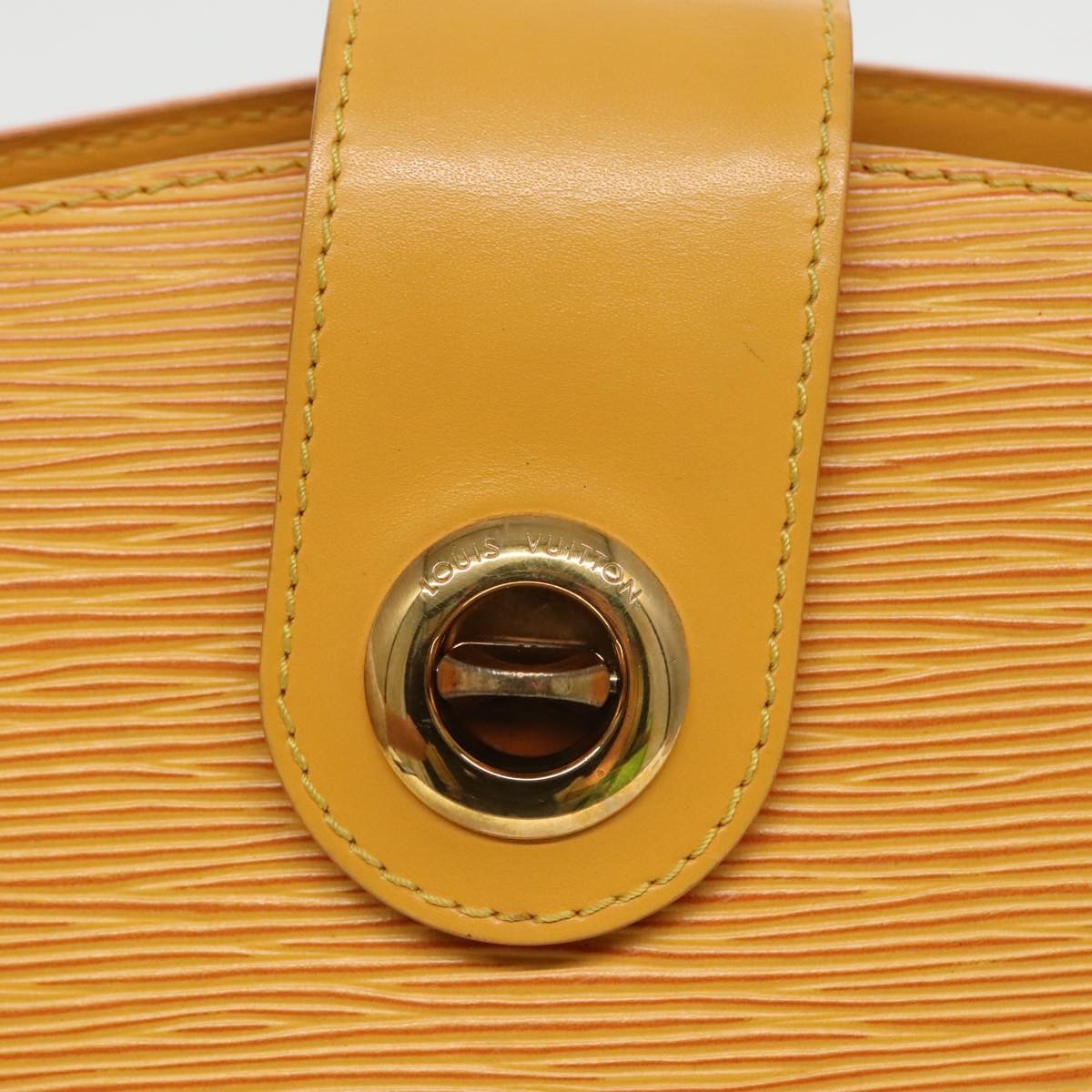 Louis Vuitton Cluny Shoulder Bag Epi Leather Yellow Leather Shoulder Bag Bag (Pre-Owned)