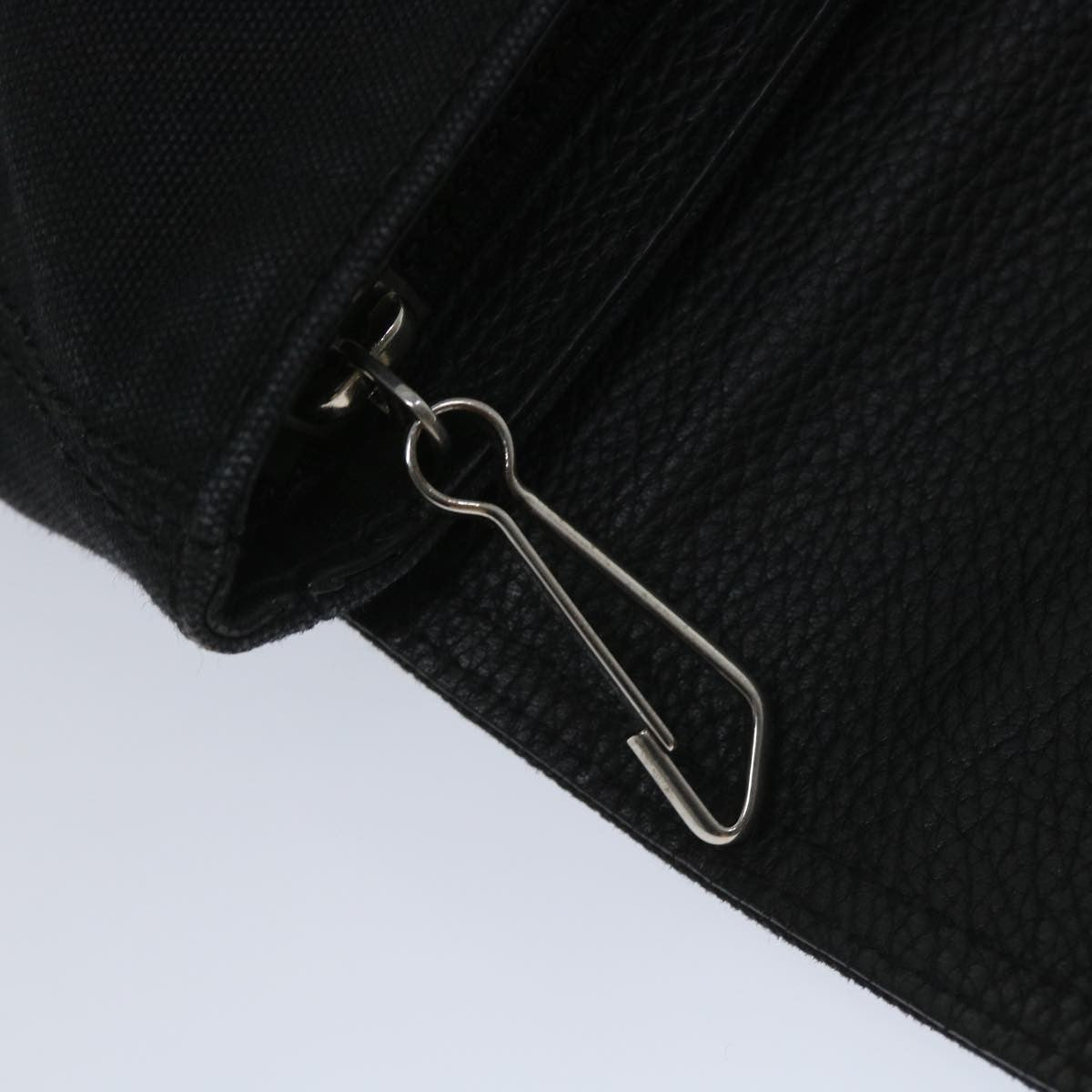 Balenciaga Vintage Pouch Leather Black Canvas Clutche & Pouche Bag (Pre-Owned)