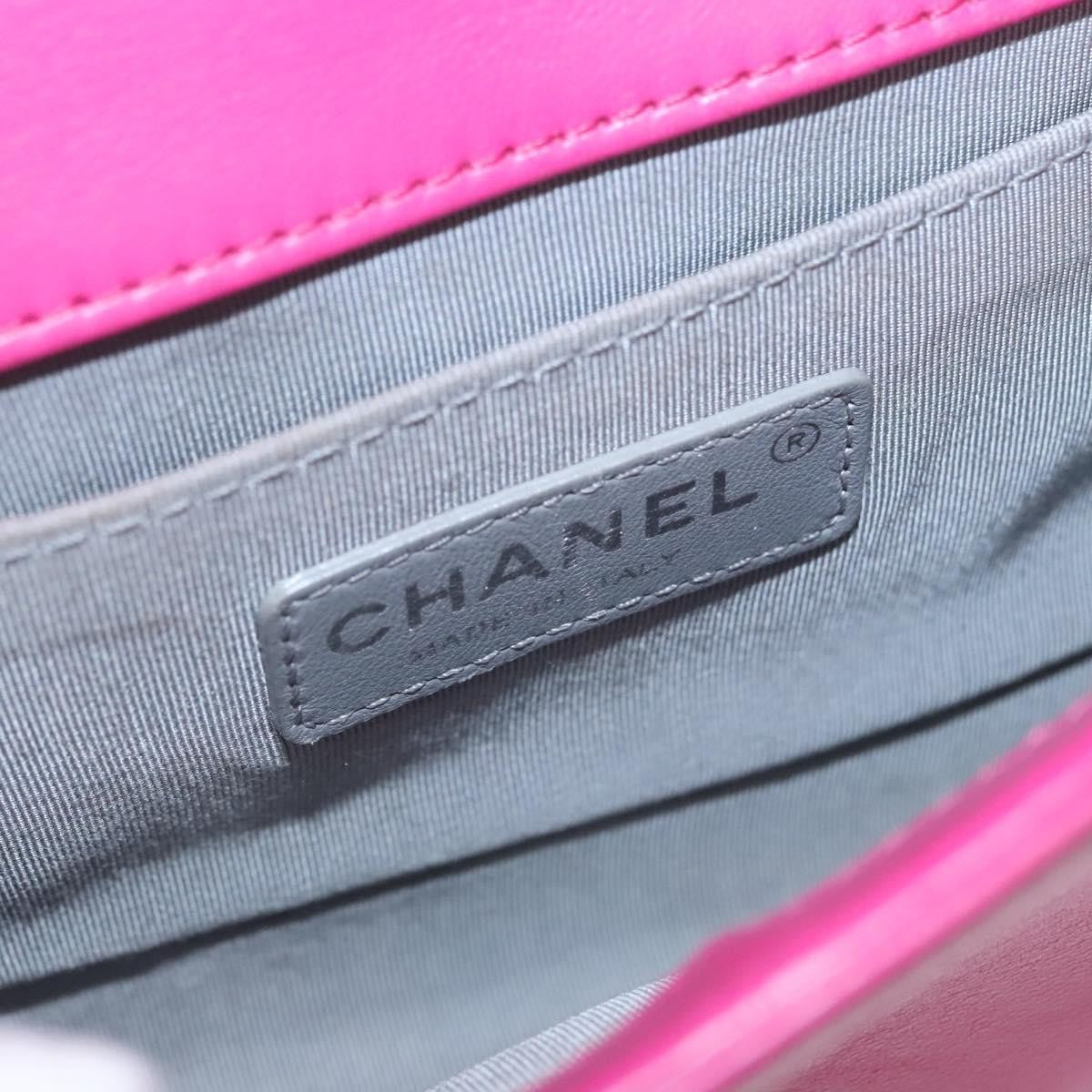 Chanel Boy Flap Bag Quilted Velvet Pink Velvet Shoulder Bag Bag (Pre-Owned)