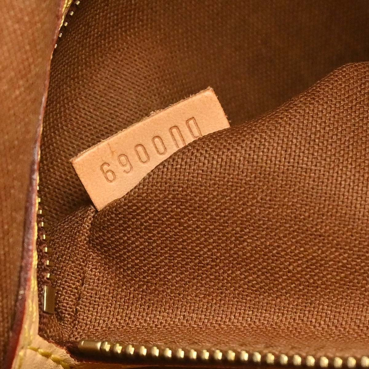 Louis Vuitton Batignolles Handbag Monogram Canvas Brown Canvas Tote Bag Bag (Pre-Owned)