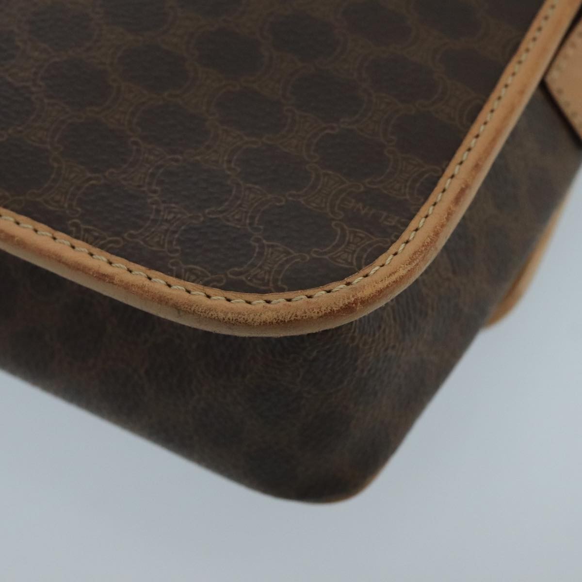 Celine Vintage Macadam Circle Logo Shoulder Bag Canvas And Leather Brown Canvas Shoulder Bag Bag (Pre-Owned)