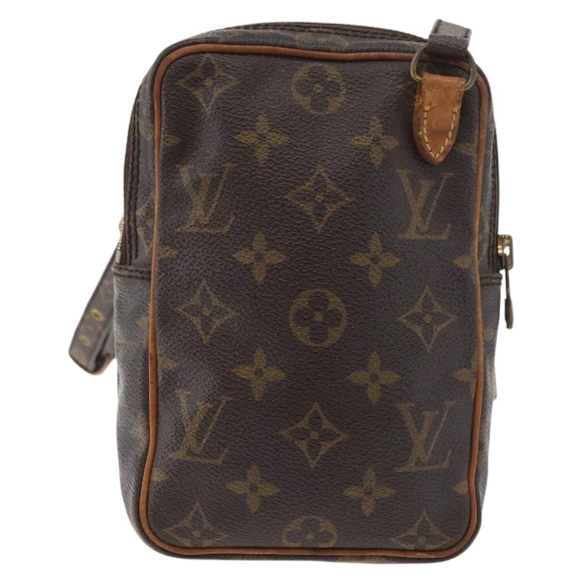 Louis Vuitton Amazone Bag Monogram Canvas Brown Canvas Shoulder Bag Bag (Pre-Owned)