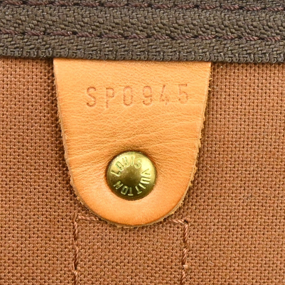 Louis Vuitton Keepall Bag Monogram Canvas Brown Canvas Travel Bag Bag (Pre-Owned)