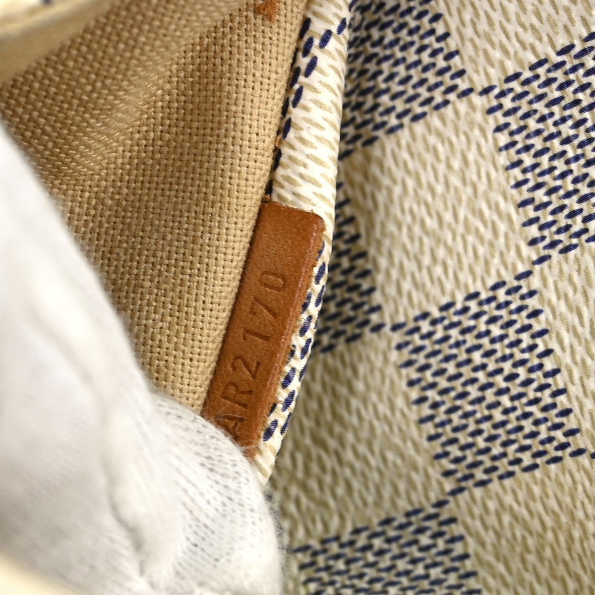 Louis Vuitton Totally Handbag Damier Azur White Canvas Tote Bag Bag (Pre-Owned)
