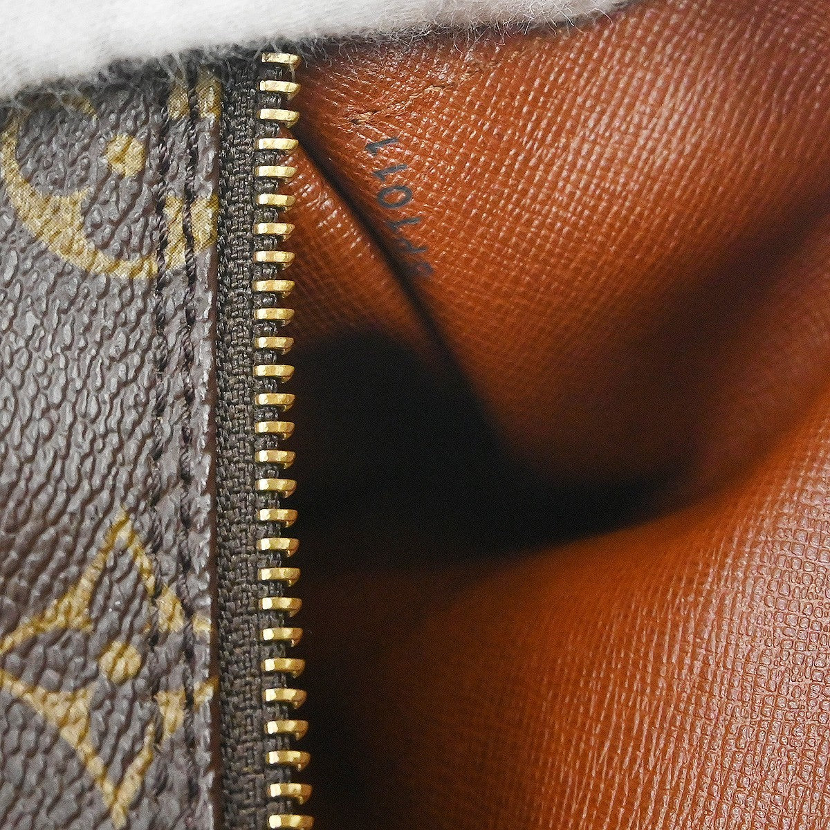 Louis Vuitton Papillon Handbag Monogram Canvas Brown Canvas Handbag (Pre-Owned)